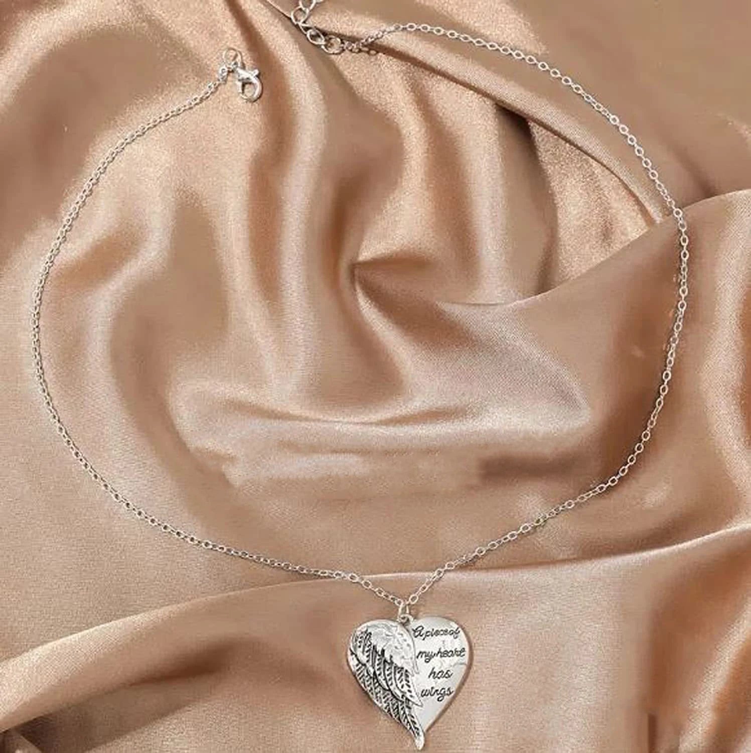 A Piece of My Heart Has Wings Pendant European American Angel Wings Engraved Necklace Jewelry Necklace for Women