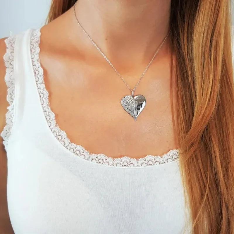 A Piece of My Heart Has Wings Pendant European American Angel Wings Engraved Necklace Jewelry Necklace for Women